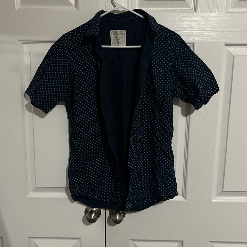 Short sleeve button down shirt